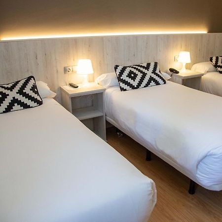 Hotel Restaurante Cadosa 索里亚 外观 照片