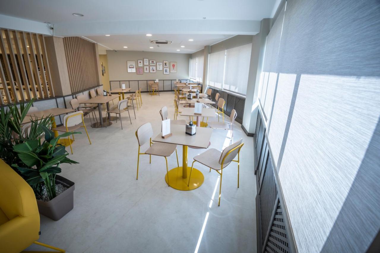 Hotel Restaurante Cadosa 索里亚 外观 照片